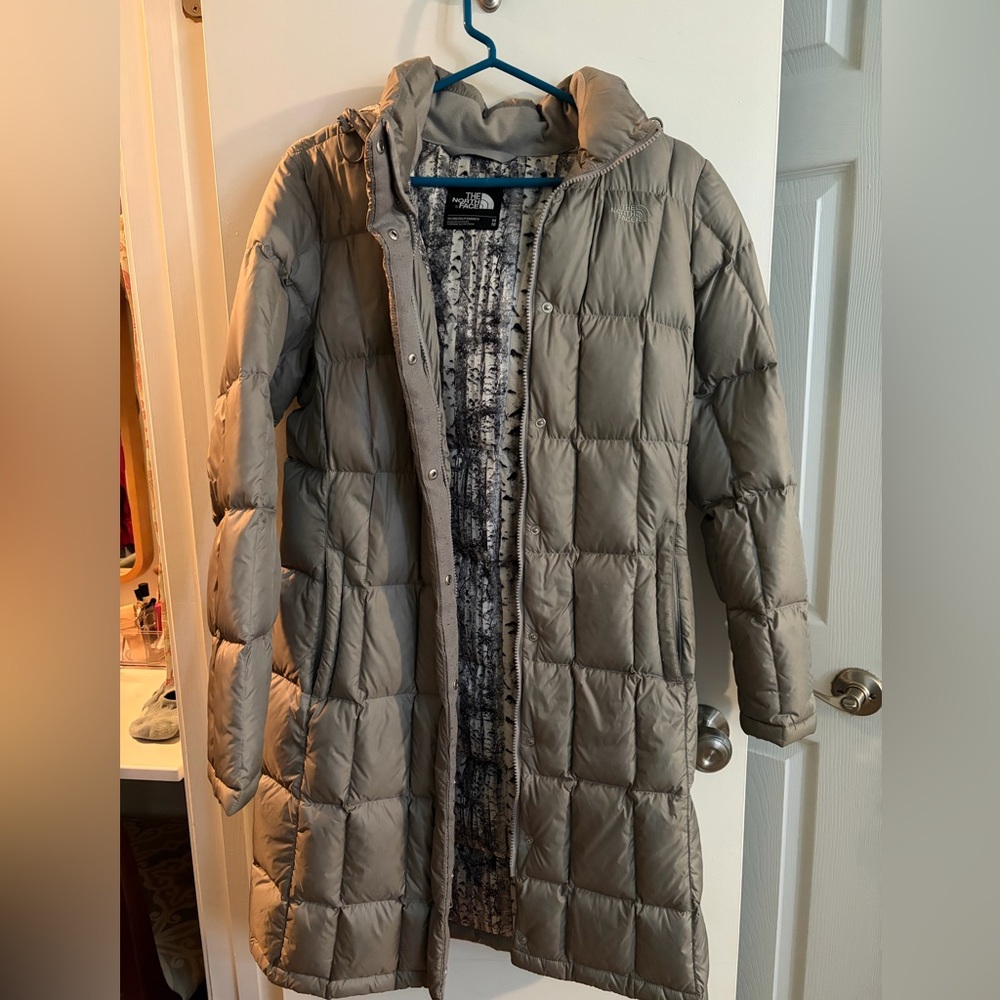 The North Face Women's Long Gray Puffer Jacket